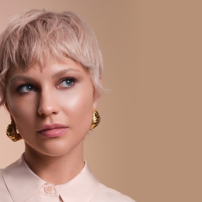 En savoir plus sur les services professionnels de traitements pour coloration botanical repair