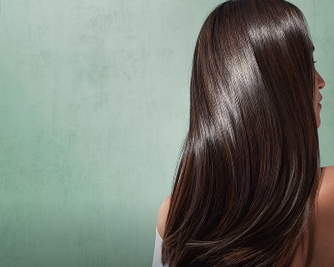 Magasinez des produits de soin capillaire et de coiffure pour cheveux crépus.