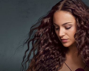 Magasinez des produits de soin capillaire et de coiffure pour cheveux fins et clairsemés. 