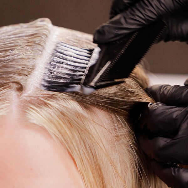 RETOUCHE DES RACINES