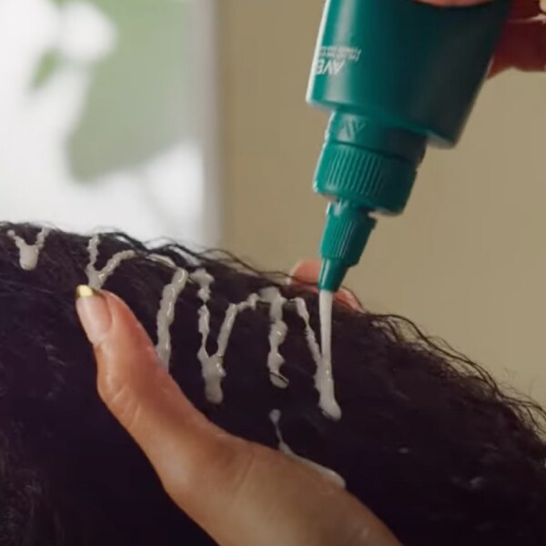 Tutoriel sur la façon d’encadrer facilement votre visage avec des tresses